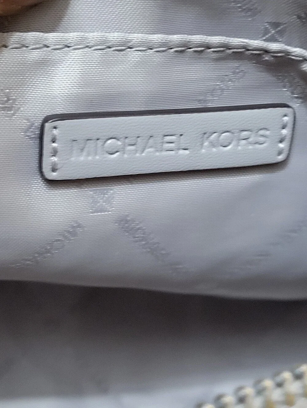 MICHAEL KORS JET SET TRAVEL MEDIUM ZIP POUCHETTE CROSSBODY BAG EUC
